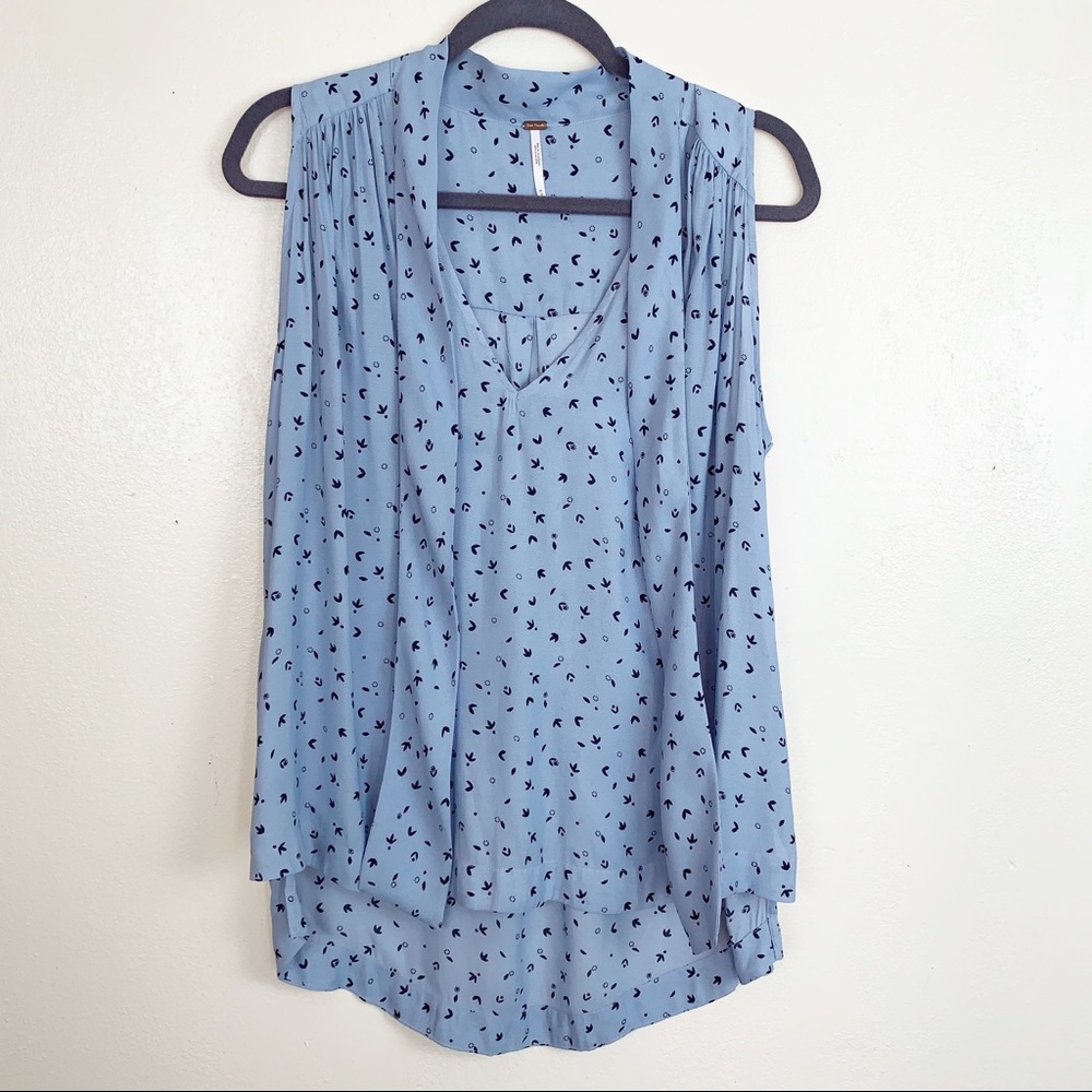 Free people sleeveless front tie blue blouse